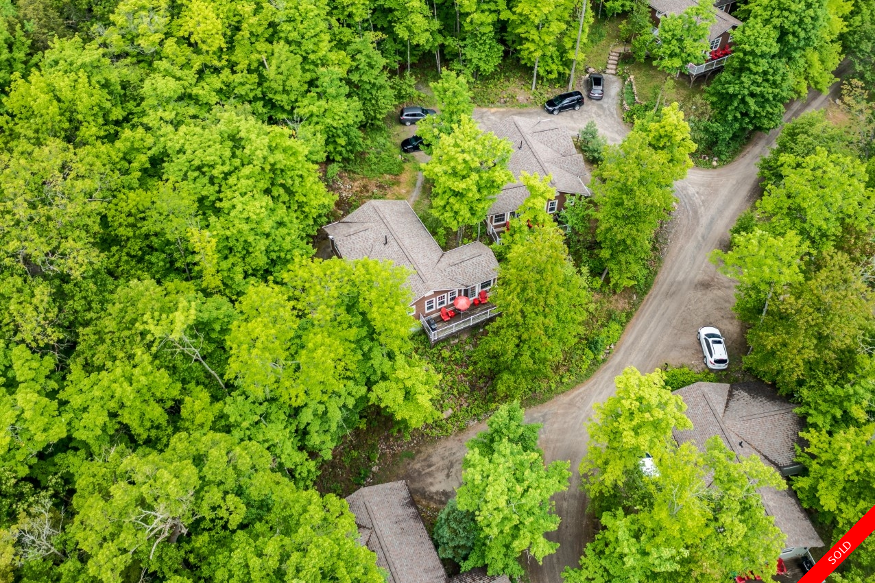 Muskoka/Lake of Bays/Franklin Cottage/House for sale: Blue Acres 2 bedroom